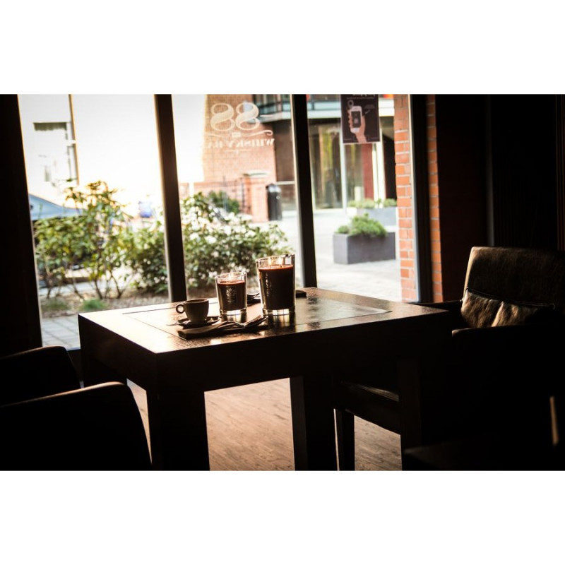 АРОМАТИЧЕСКАЯ СВЕЧА GENTLEMEN´S LOUNGE / КЛУБ ДЖЕНТЛЬМЕНОВ, 90 ГР.